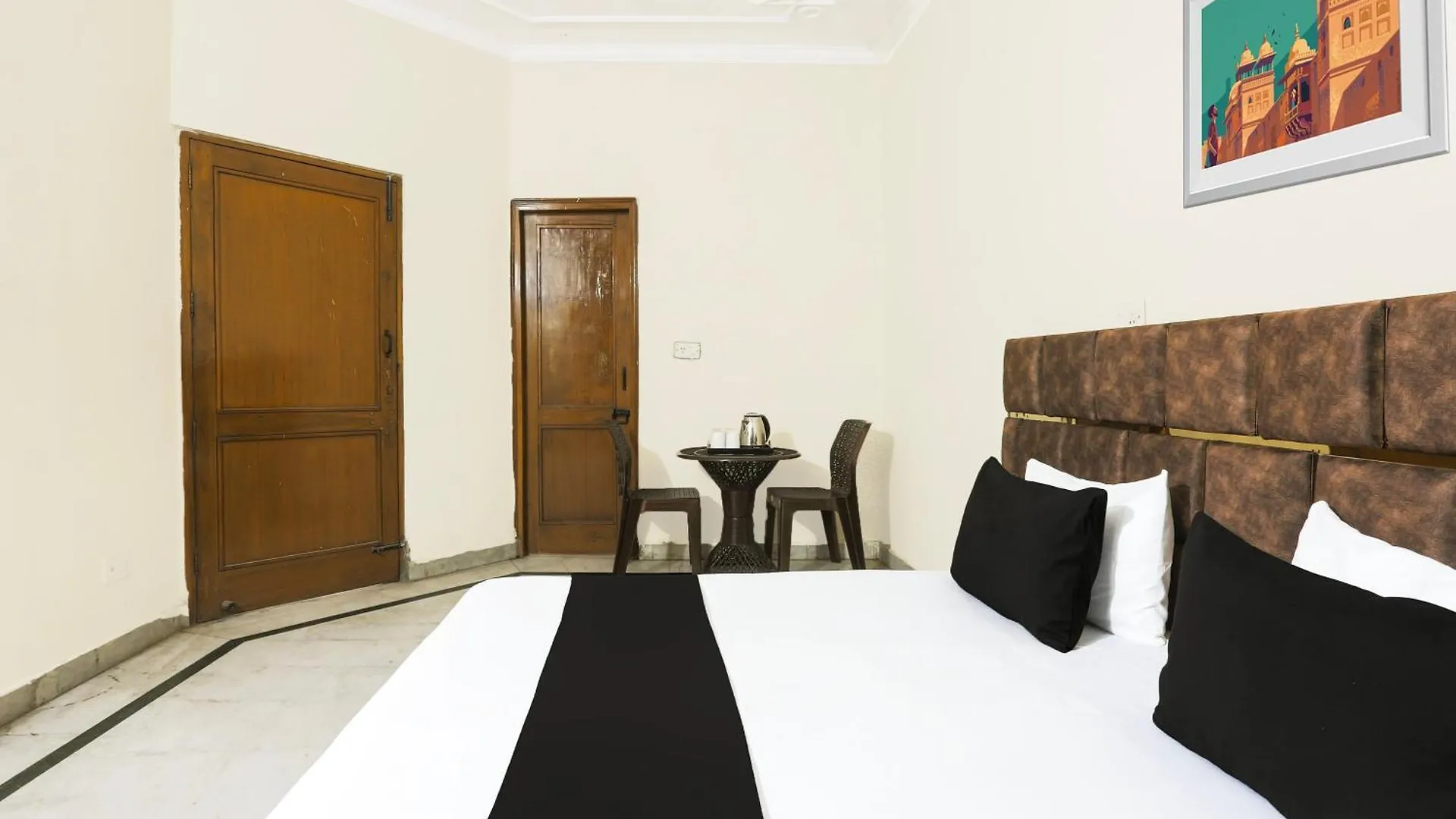 Hotel O Jps Dc Residency New Delhi 3*,