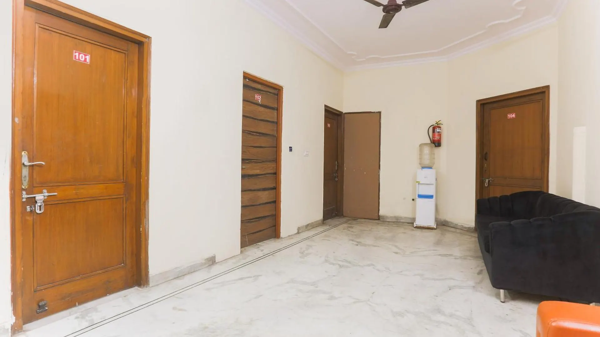 Hotel O Jps Dc Residency New Delhi
