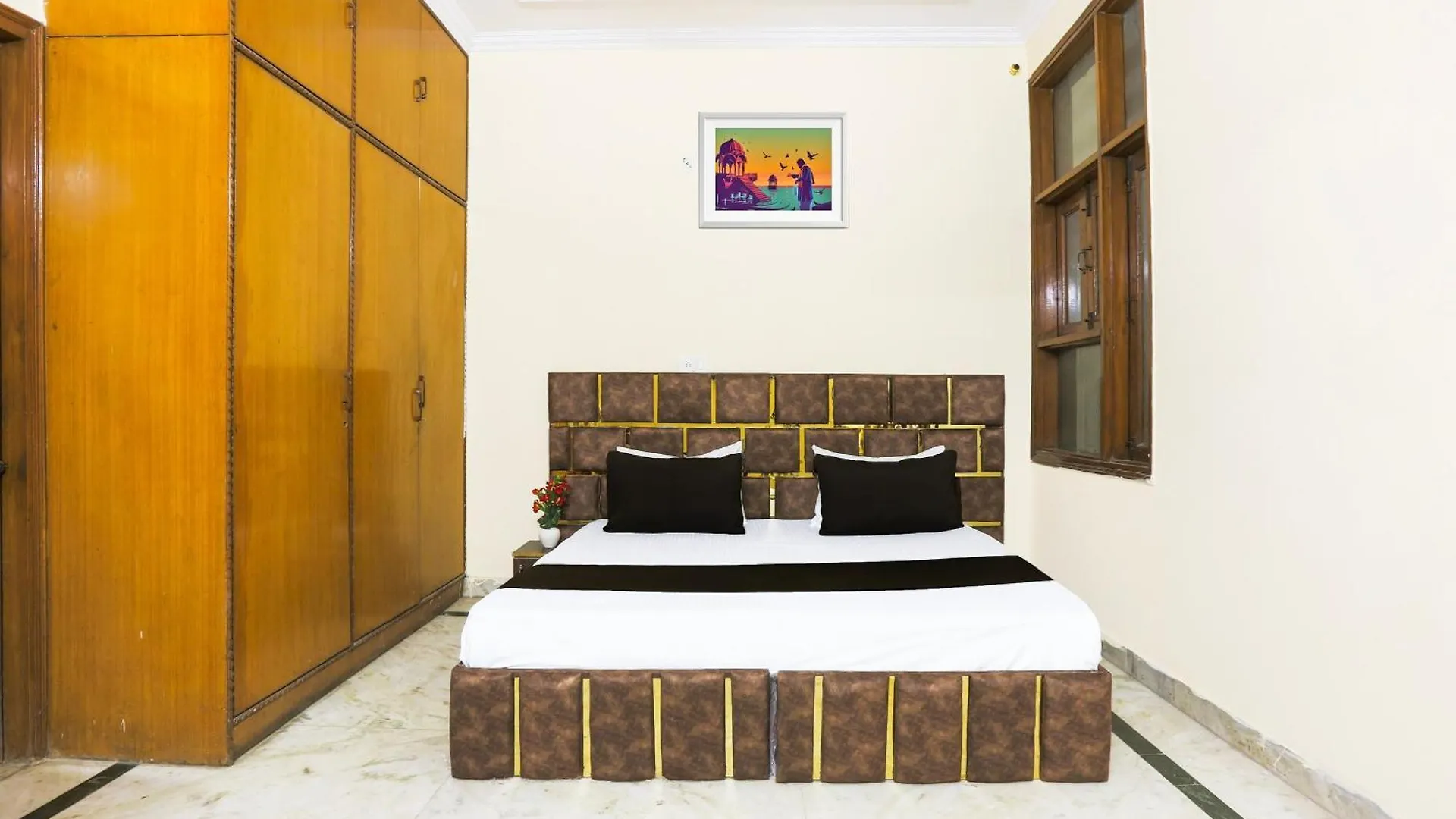 ***  Hotel O Jps Dc Residency New Delhi India