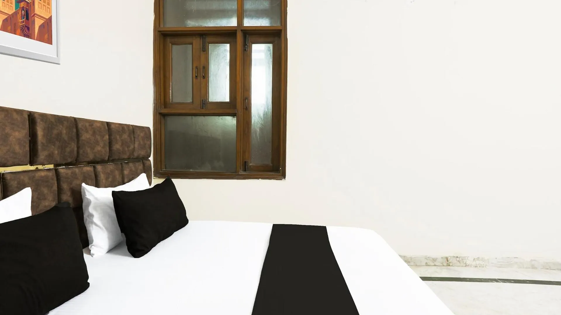 Hotel O Jps Dc Residency New Delhi