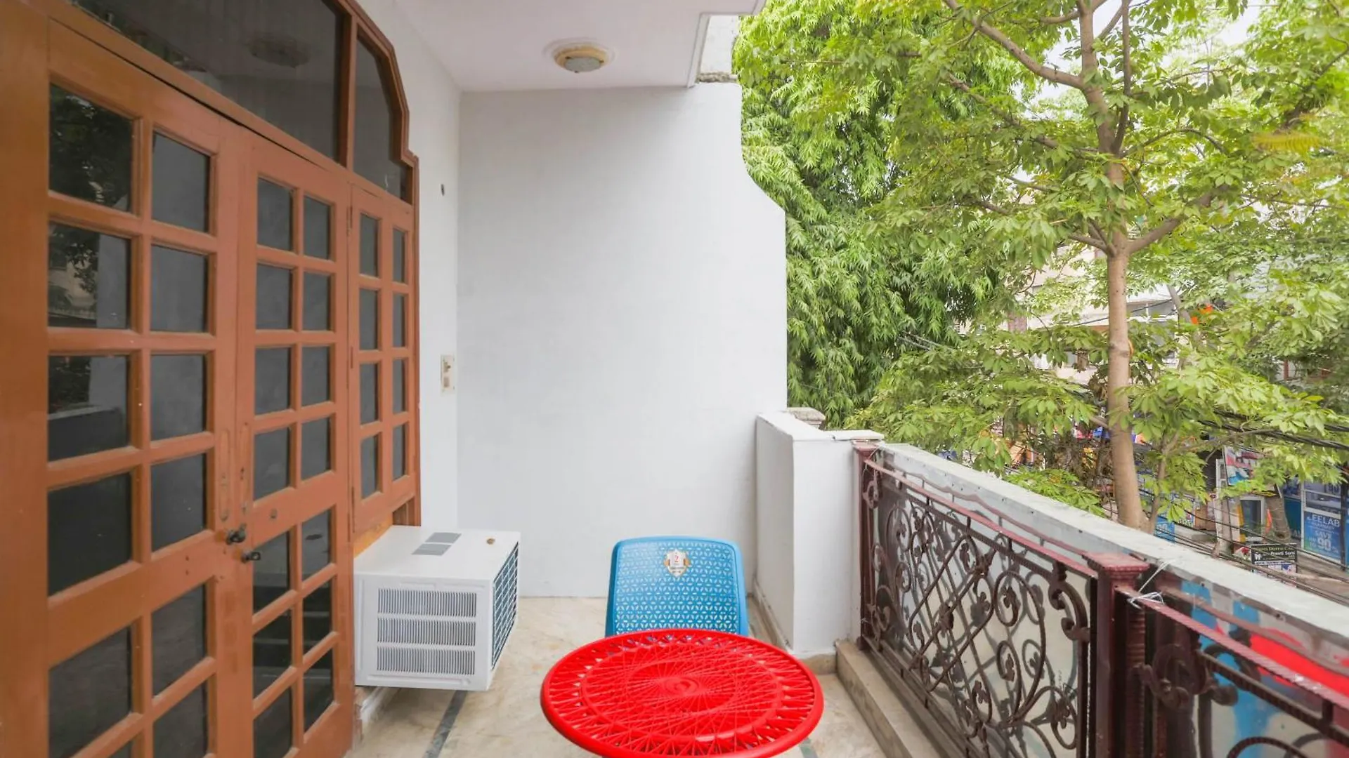 Hotel O Jps Dc Residency New Delhi